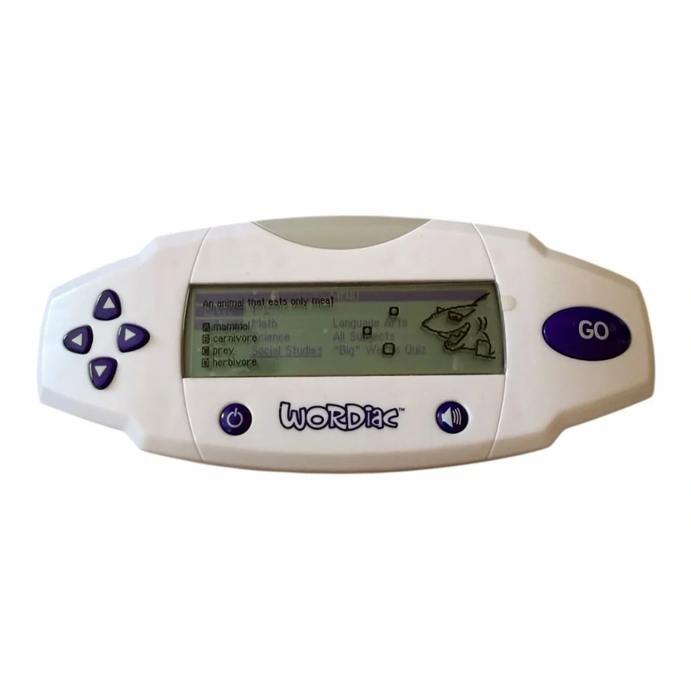 Educational Insights Wordiac English Language Vocabulary Handheld Game Open Box